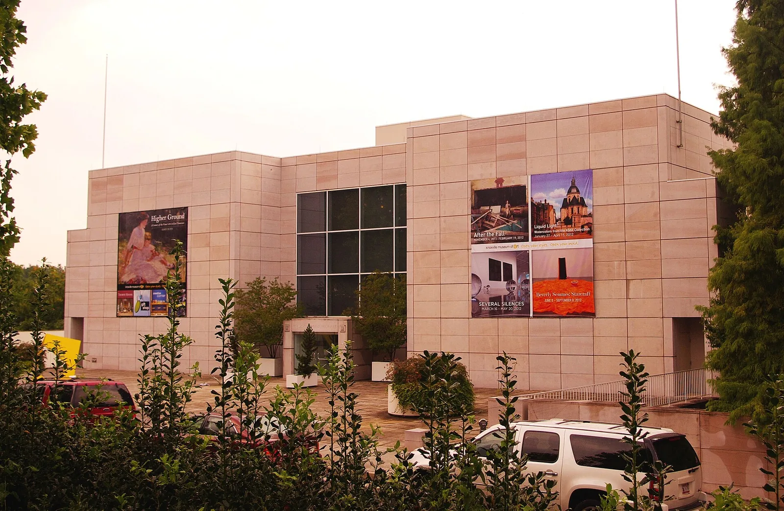 The pink Tennessee marble front of the Knoxville Museum of Art at World's Fair Park, where most Knoxville Candlelight concerts are held.