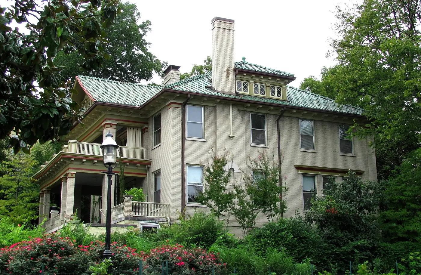 A 1910 house at 1511 Laurel Ave., part of the Fort Sanders Historic District in Knoxville.
