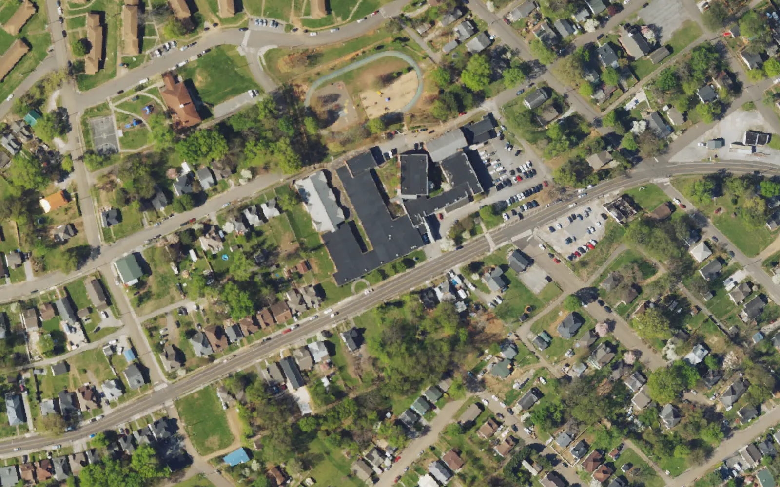 Aerial view of the area around Beaumont Magnet Academy on Beaumont Avenue, Knoxville, from the 2023 National Agriculture Imagery Program survey