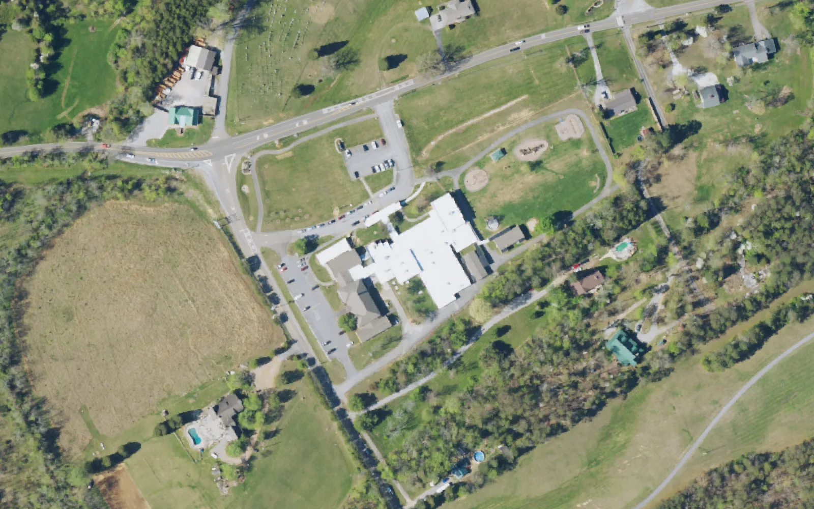 Aerial view of the area around Bonny Kate Elementary School on Martin Mill Pike, Knoxville, from the 2023 National Agriculture Imagery Program survey