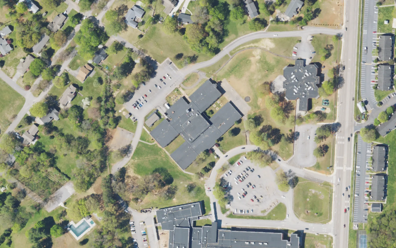 Aerial view of the area around Cedar Bluff Middle School on North Cedar Bluff Road, Knoxville, from the 2023 National Agriculture Imagery Program survey