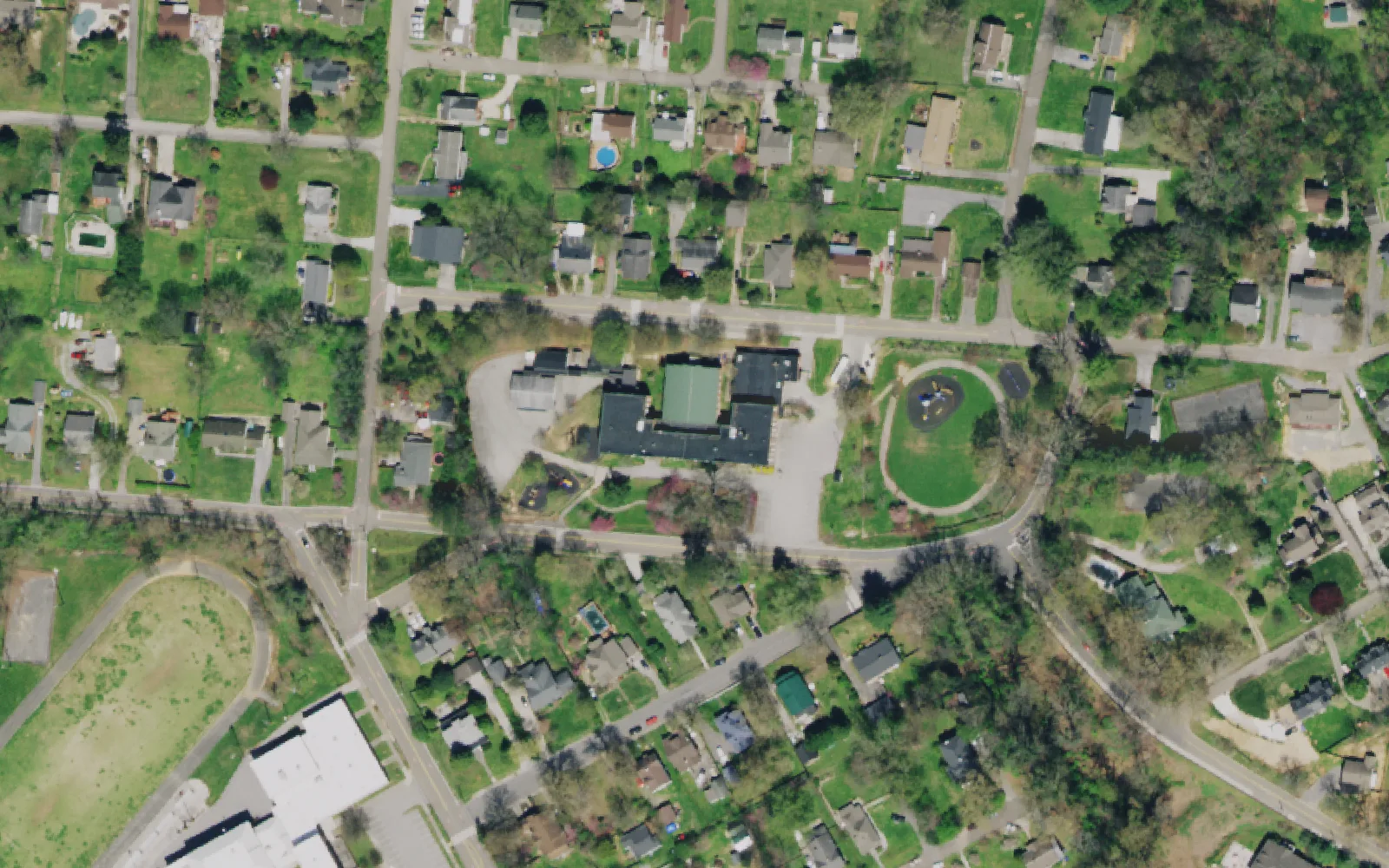 Aerial view of the area around Fountain City Elementary School on Montbelle Drive, Knoxville, from the 2021 National Agriculture Imagery Program survey