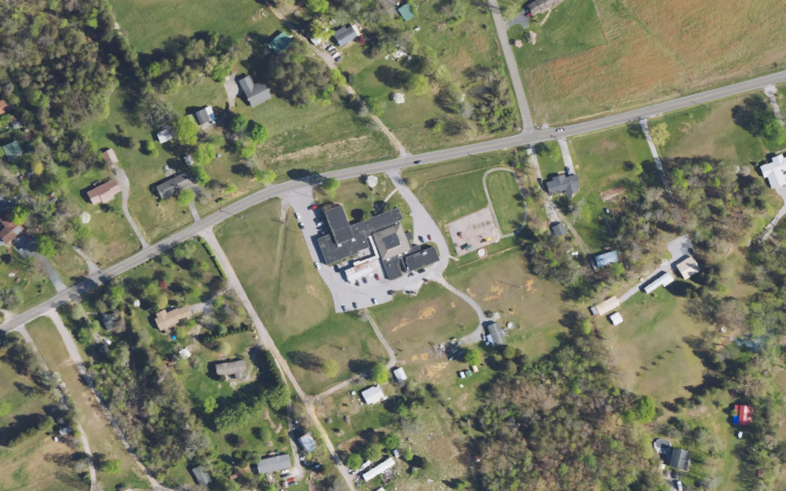 Aerial view of the area around Gap Creek Elementary School on Kimberlin Heights Road, Knoxville, from the 2023 National Agriculture Imagery Program survey