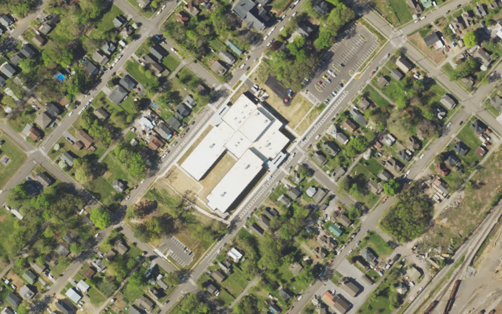 Aerial view of the area around Lonsdale Elementary School on Louisiana Avenue, Knoxville, from the 2023 National Agriculture Imagery Program survey