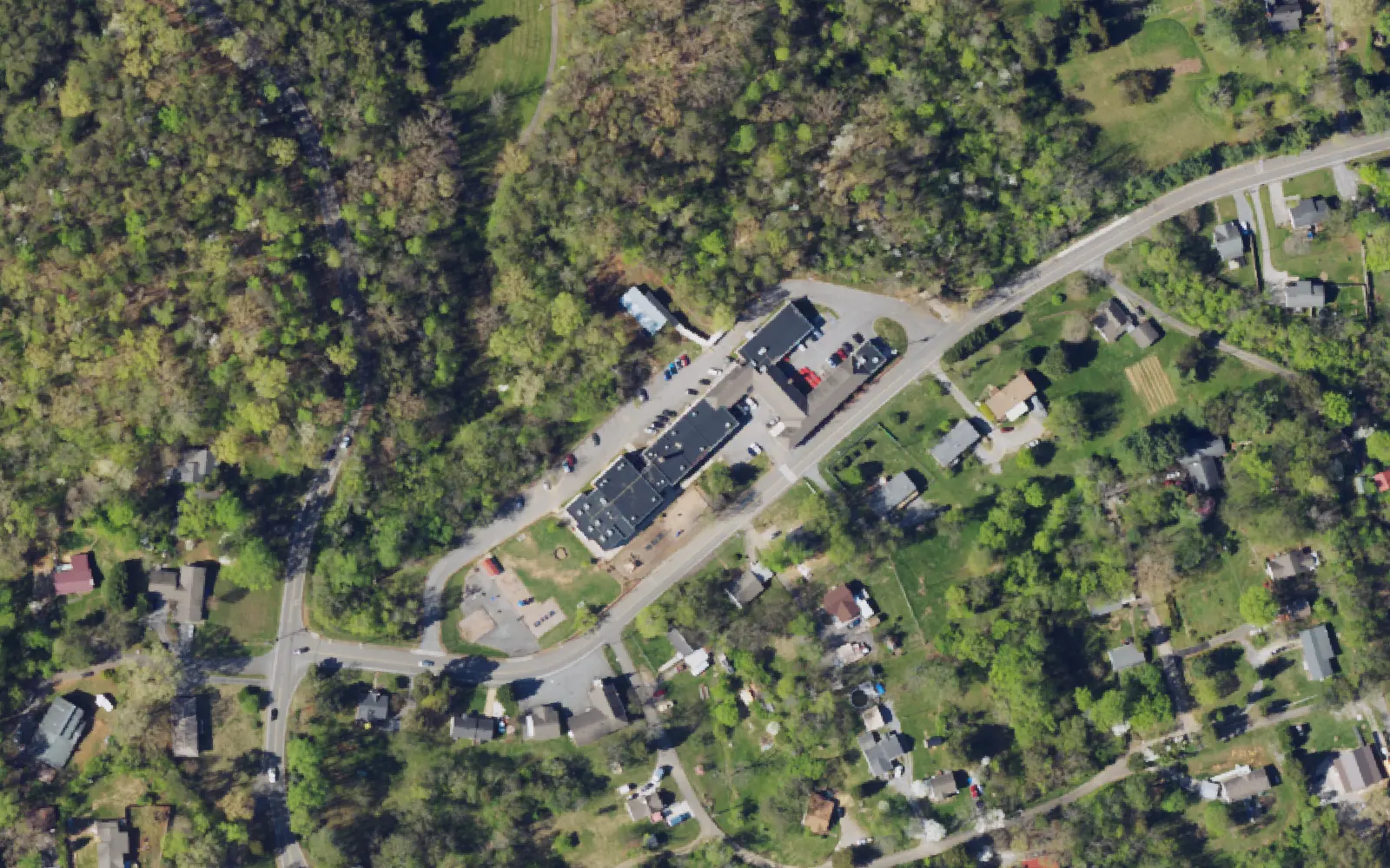 Aerial view of the area around Mooreland Heights Elementary School on Magazine Road, Knoxville, from the 2023 National Agriculture Imagery Program survey