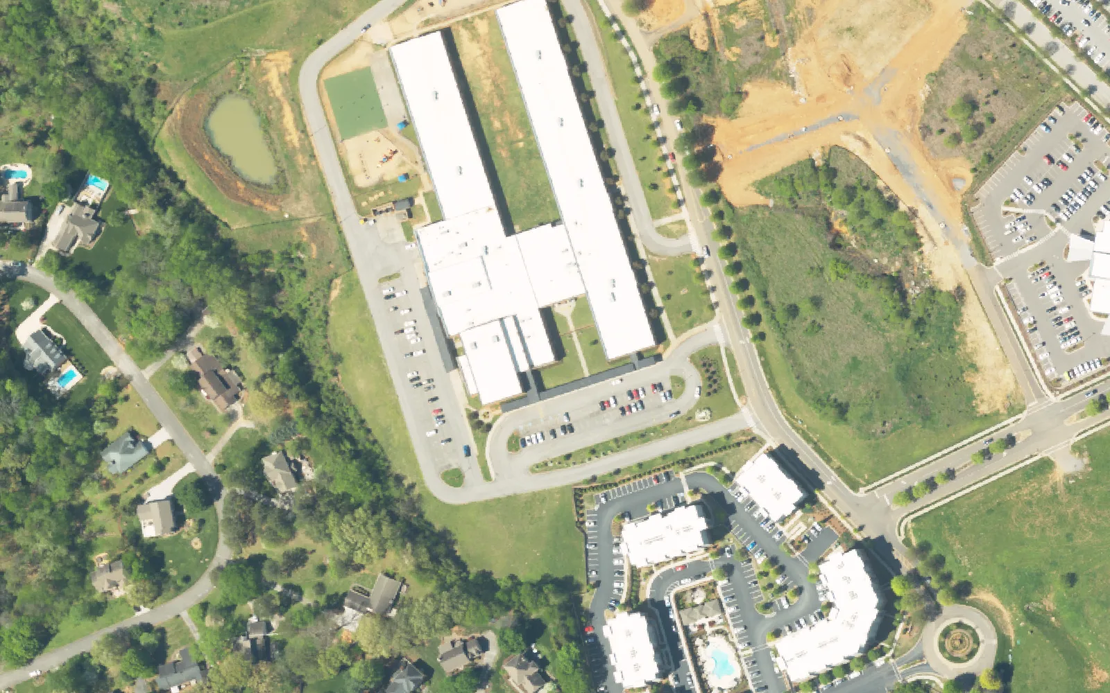 Aerial view of the area around Northshore Elementary School on Thunderhead Road, Knoxville, from the 2023 National Agriculture Imagery Program survey